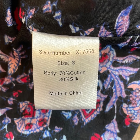 Xirena Black Relaxed Floral Ruffled Bishop Sleeve Blouse S - Picture 2 of 10